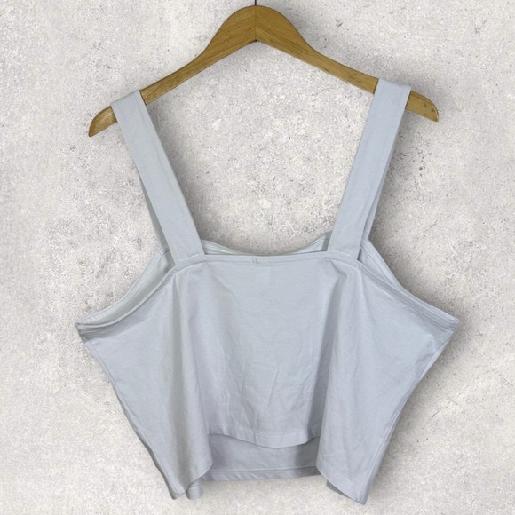 NEW Nordstrom 2022 White Cropped Tank Top Minimalist Wide Strap Square Neck Crop - Picture 9 of 9